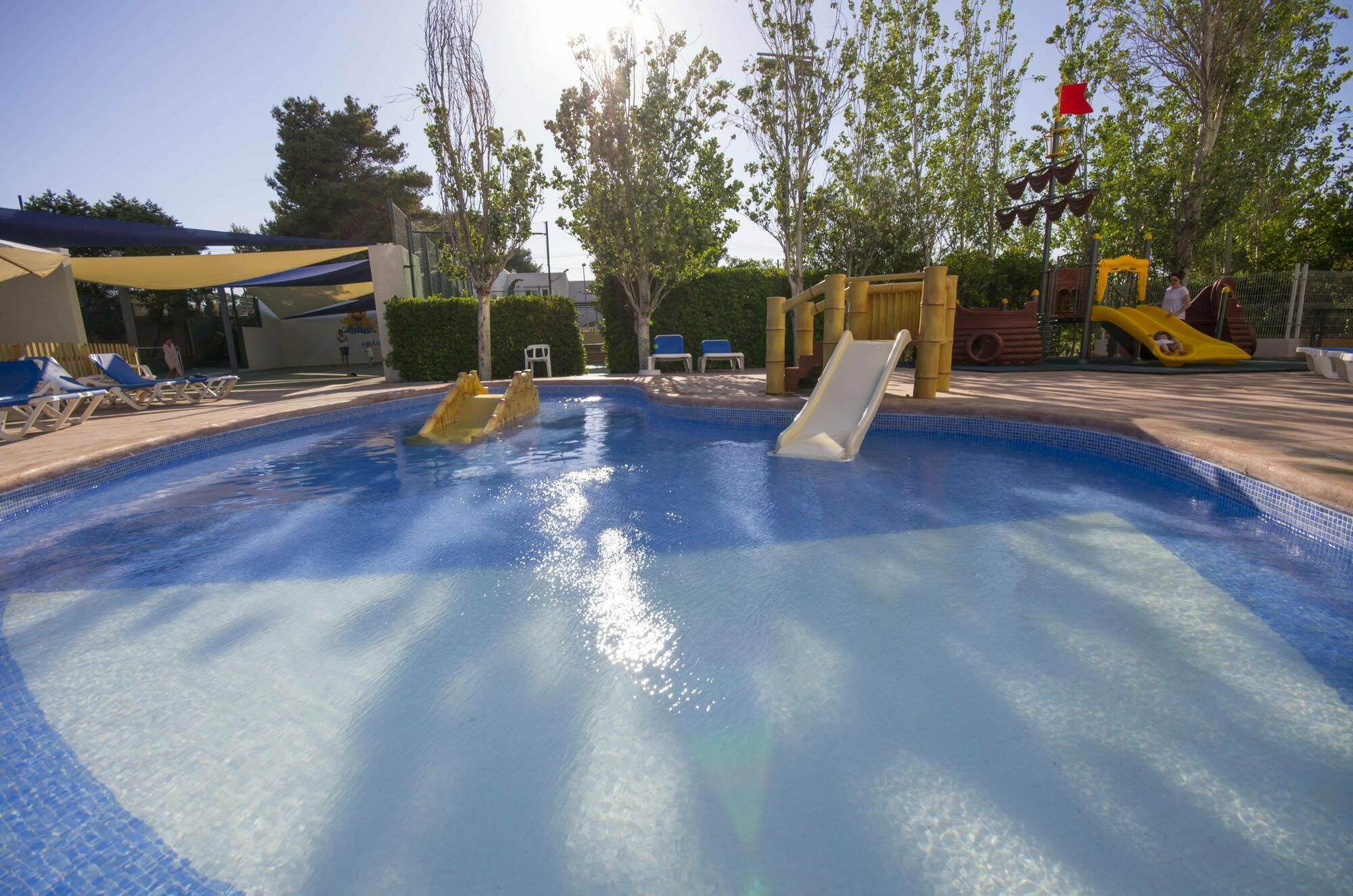 Azuline Bergantin 3* Sant Antoni de Portmany